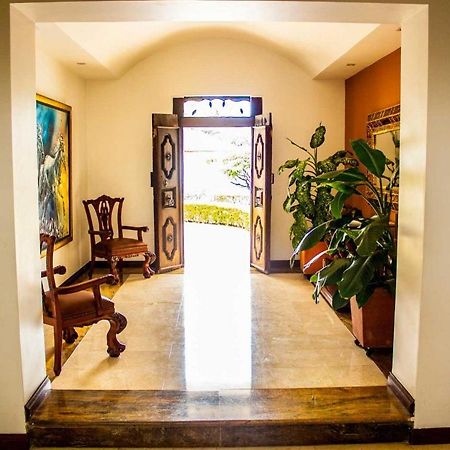 Hotel Boutique Villa Casuarinas Cali Esterno foto