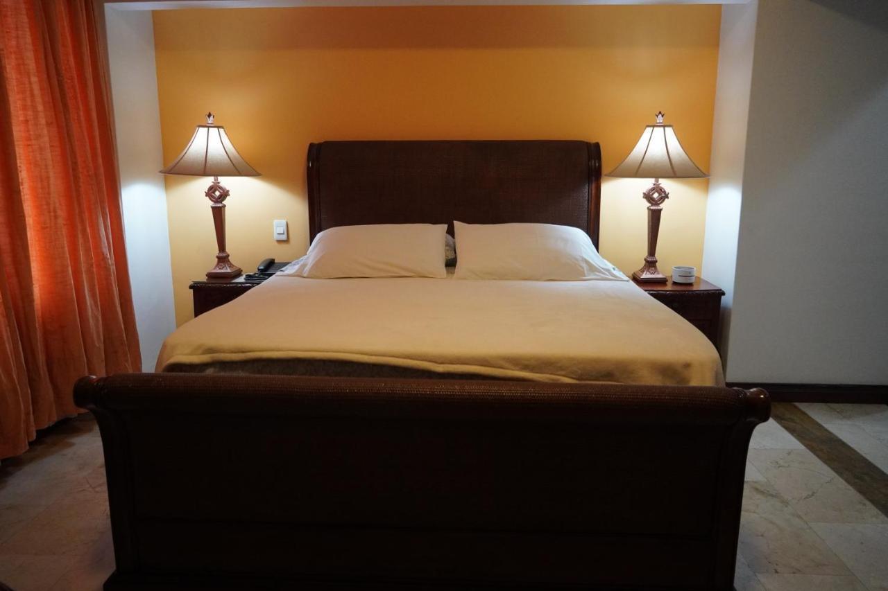 Hotel Boutique Villa Casuarinas Cali Esterno foto