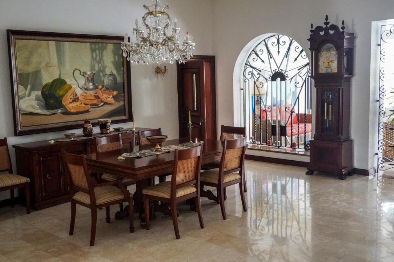 Hotel Boutique Villa Casuarinas Cali Esterno foto