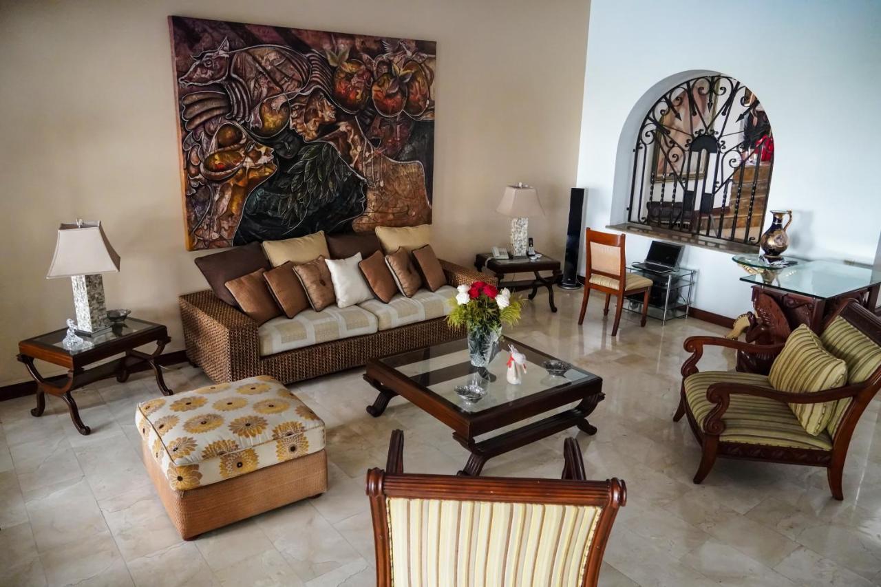 Hotel Boutique Villa Casuarinas Cali Esterno foto