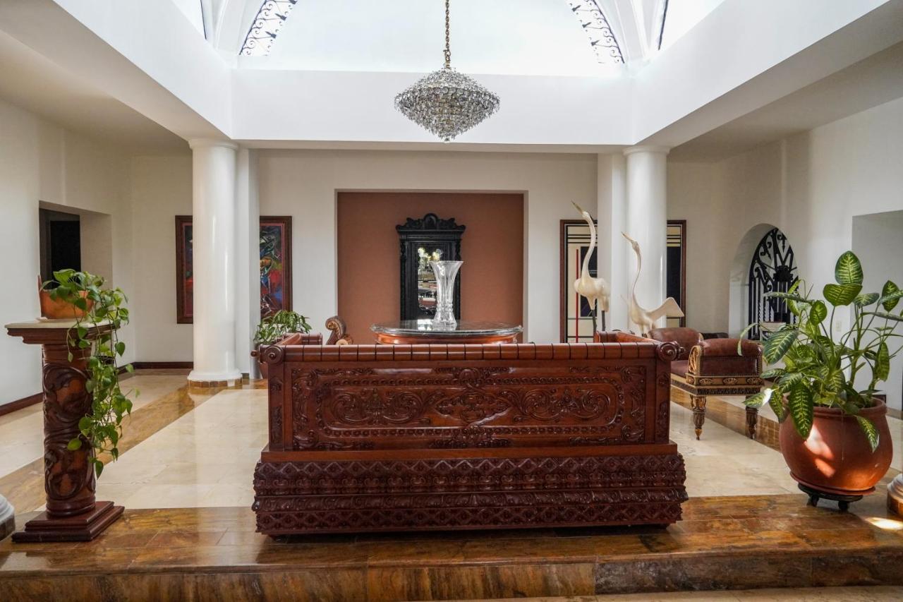 Hotel Boutique Villa Casuarinas Cali Esterno foto